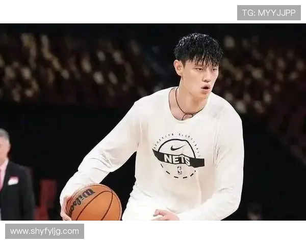 曾凡博引发球迷热潮高价票却让期待变失望的夜晚